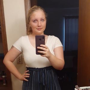 Meet your Posher, Alyssa